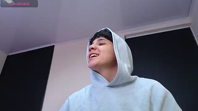 bad giirl  online show from February 12, 2025, 6:09 pm