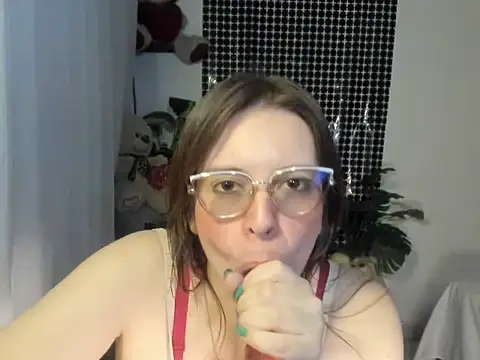 lorenitabella online show from November 16, 2025, 9:36 am