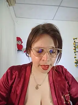 lorenitabella online show from June 16, 2026, 8:58 am