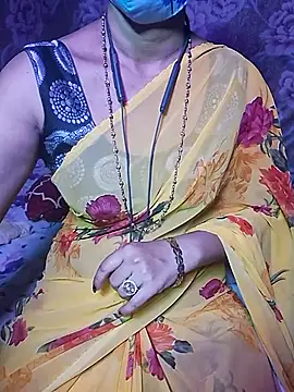 XBHUUME online show from October 10, 2025, 4:41 pm