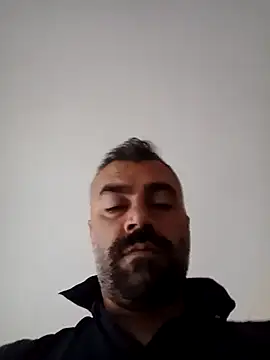 kevgir08 online show from June 19, 2026, 3:45 am
