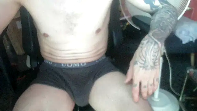 zorrito86 online show from June 23, 2026, 4:27 pm