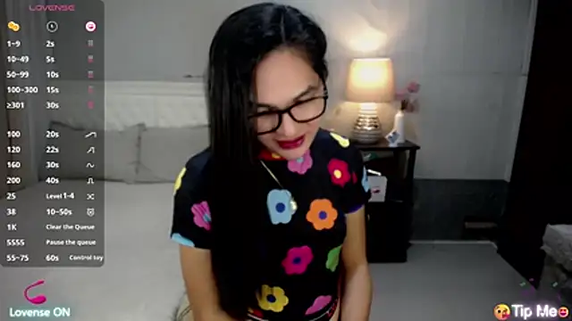 xAsianSweetHeart online show from May 2, 2026, 11:32 pm