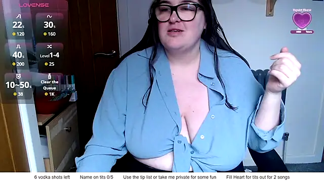 Rebecca Summer online show from March 9, 2026, 12:41 pm