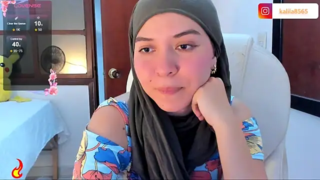 MatchedEyebrow online show from October 3, 2025, 9:16 pm