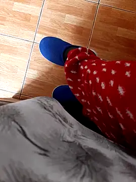 Snapshot of feet_toes chatting on April 14, 2026, 5:34 am feet toes online show from April 14, 2026, 5:34 am