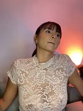 ameliayourfav1 online show from October 1, 2025, 1:33 am