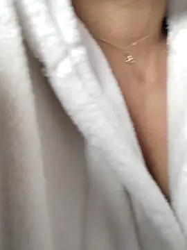 Molly newman6 online show from November 24, 2025, 6:19 pm