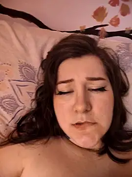 HunnyyLove online show from September 16, 2025, 6:09 pm