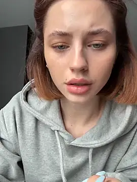 Camilla Railian online show from September 10, 2025, 8:35 am