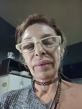 FrozenWaffle online show from July 23, 2026, 10:38 pm