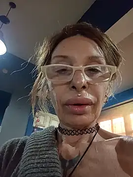 FrozenWaffle online show from July 27, 2026, 7:21 pm