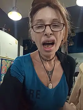 FrozenWaffle online show from July 1, 2026, 5:02 pm