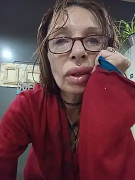FrozenWaffle online show from July 2, 2026, 4:13 pm