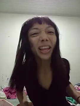 Snapshot of Karmakuro chatting on March 15, 2026, 2:07 am Karmakuro online show from March 15, 2026, 2:07 am