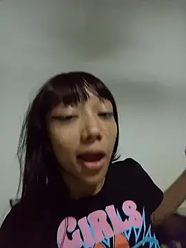 Snapshot of Karmakuro chatting on February 25, 2026, 12:33 am Karmakuro online show from February 25, 2026, 12:33 am