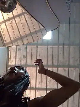 Snapshot of Karmakuro chatting on February 21, 2026, 3:03 pm Karmakuro online show from February 21, 2026, 3:03 pm