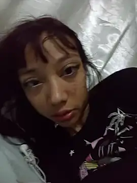 Snapshot of Karmakuro chatting on February 27, 2026, 5:18 am Karmakuro online show from February 27, 2026, 5:18 am