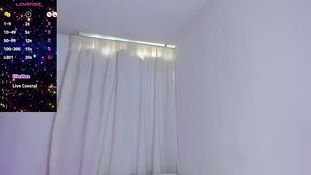 Snapshot of VioletaSotter chatting on May 11, 2026, 4:04 pm VioletaSotter online show from May 11, 2026, 4:04 pm