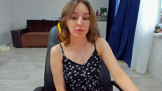 c arina x online show from February 2, 2025, 9:29 am