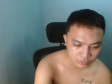 xsweetasian69x online show from April 1, 2026, 1:23 pm