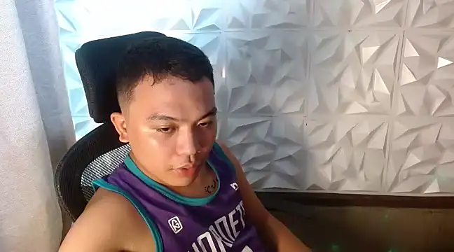 xsweetasian69x online show from March 14, 2025, 7:15 am