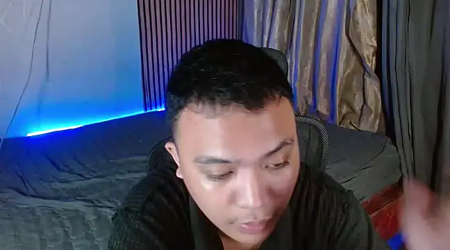 xsweetasian69x online show from January 17, 2025, 4:57 pm