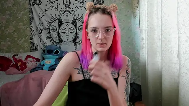 Cutie Adelia online show from February 28, 2025, 7:37 am