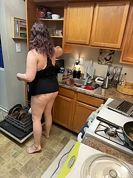 AuroraSummers online show from March 6, 2026, 1:33 am