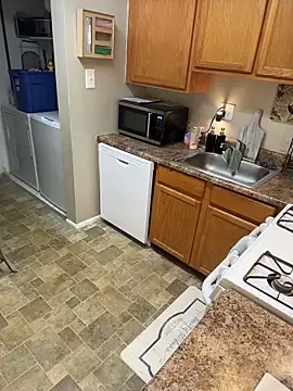 AuroraSummers online show from March 4, 2026, 4:20 am