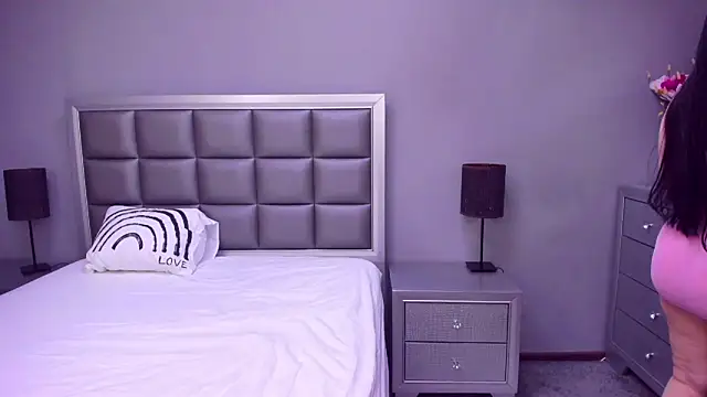 HellennSweet online show from March 21, 2025, 11:12 am