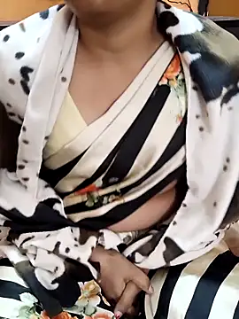 Diya 143 online show from November 28, 2025, 7:30 am