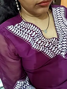 Diya 143 online show from May 3, 2026, 6:33 pm
