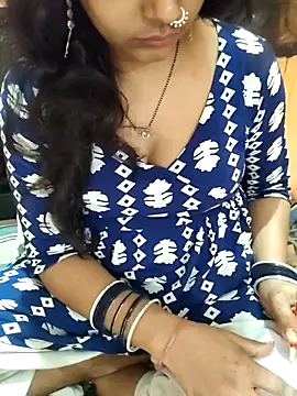 Diya 143 online show from May 5, 2026, 7:22 am