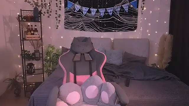 IrmaBell online show from October 3, 2025, 12:25 am