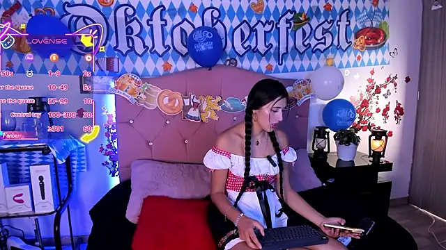 brenda moris01 online show from September 26, 2025, 9:32 pm