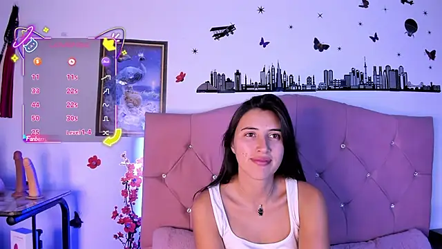 brenda moris01 online show from September 12, 2025, 9:25 pm