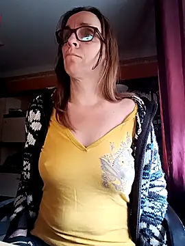 Dettybitch40 online show from October 5, 2025, 7:54 am