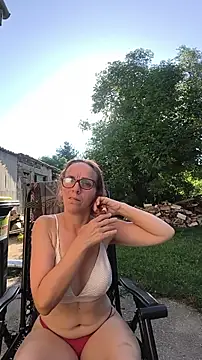 Dettybitch40 online show from June 28, 2026, 5:14 am