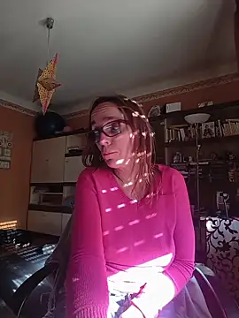 Dettybitch40 online show from April 23, 2026, 3:35 pm