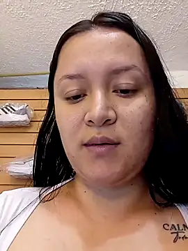 Arisha34 online show from February 23, 2026, 1:23 pm