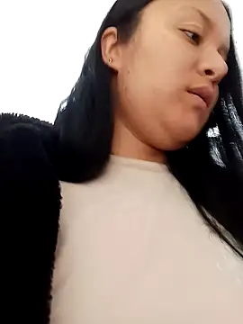 Arisha34 online show from February 3, 2025, 12:47 pm