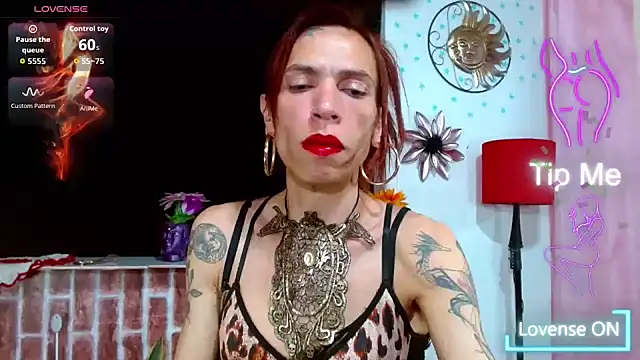 VanessaWolf online show from August 3, 2026, 6:25 pm