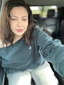 nativepumpkin95 online show from October 11, 2025, 5:47 pm