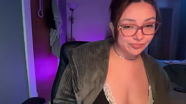 nativepumpkin95 online show from May 8, 2026, 1:09 am