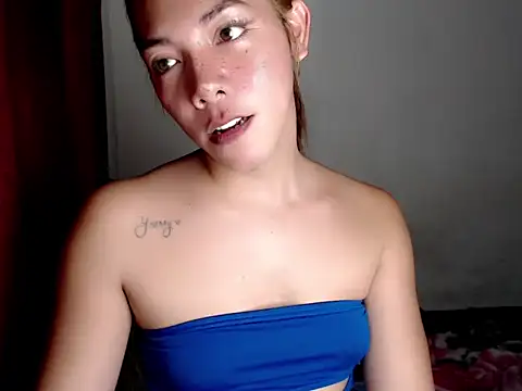 Snapshot of perly_169 chatting on May 6, 2026, 5:33 am perly 169 online show from May 6, 2026, 5:33 am