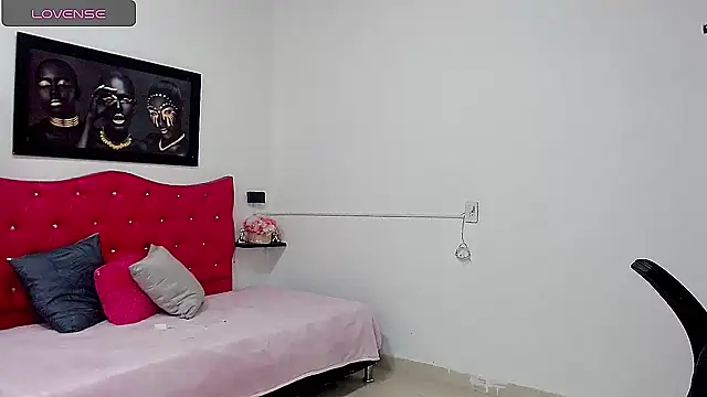 isabelasex1 online show from September 30, 2025, 11:49 am