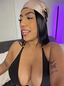 Sara mocca  online show from June 18, 2026, 8:58 pm