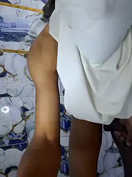 kingofextrasize online show from July 5, 2026, 3:00 am