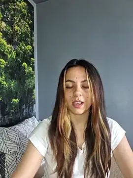 Snapshot of PlayfulElla chatting on April 16, 2026, 10:16 am PlayfulElla online show from April 16, 2026, 10:16 am